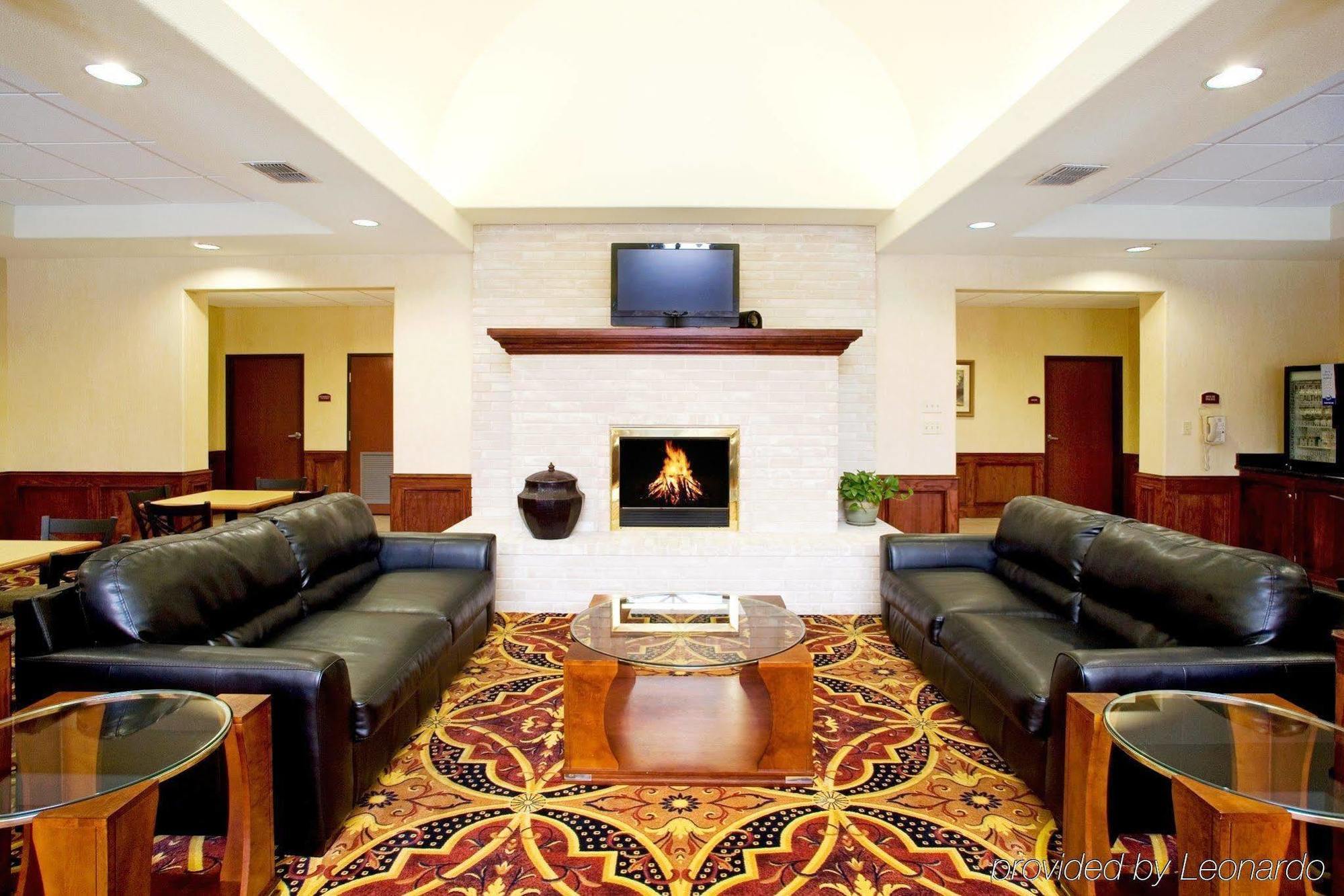 Holiday Inn Express Hotel And Suites Weslaco By Ihg Interior photo